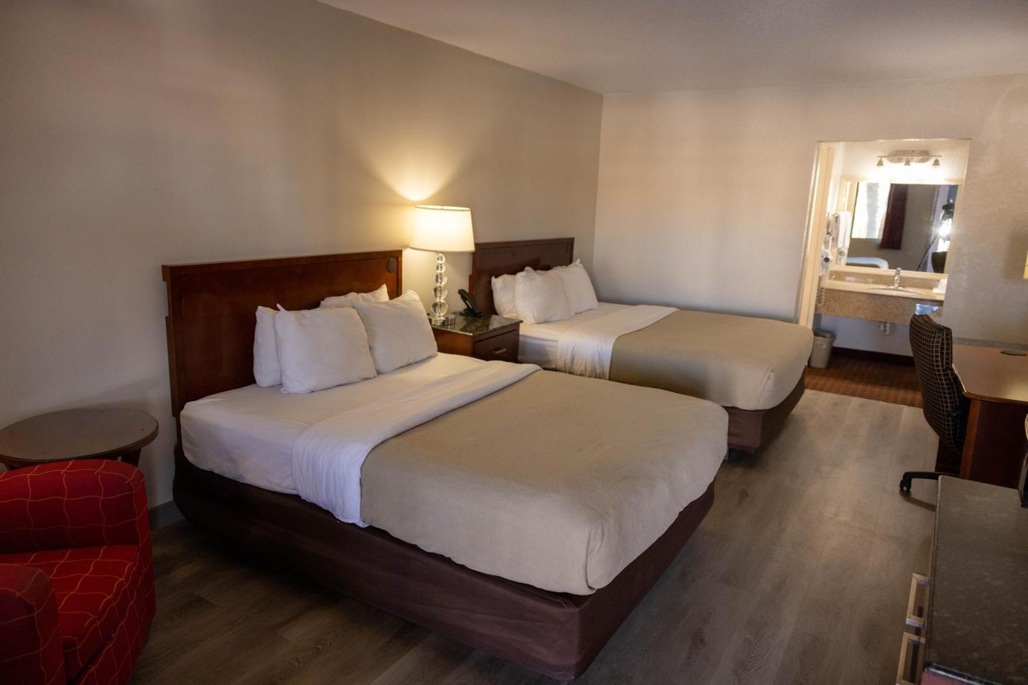 Quality Inn & Suites Lake Havasu City Exterior foto
