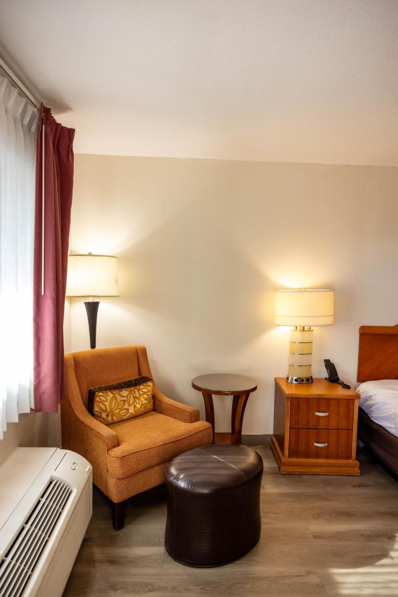 Quality Inn & Suites Lake Havasu City Exterior foto
